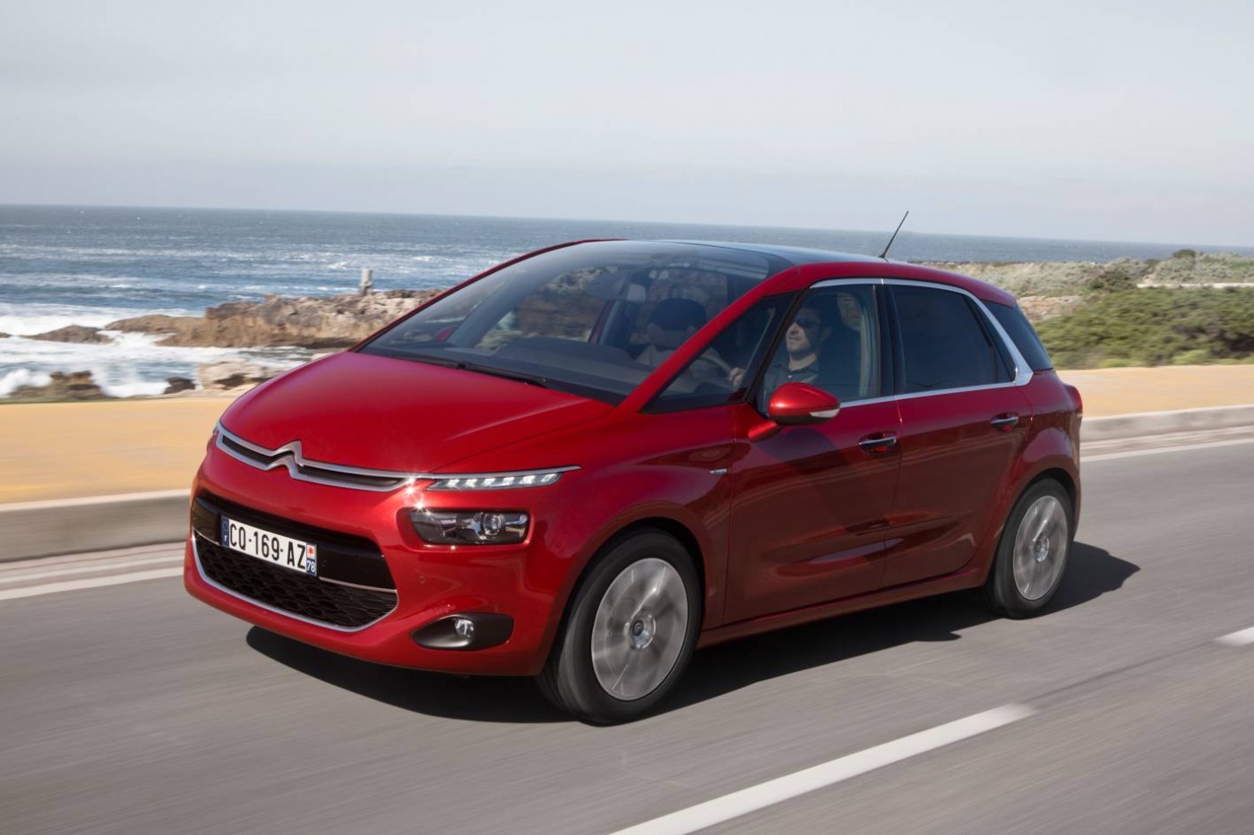 Upgrade Your Drive: Citroen C4 Mobil Review - b1yorqz