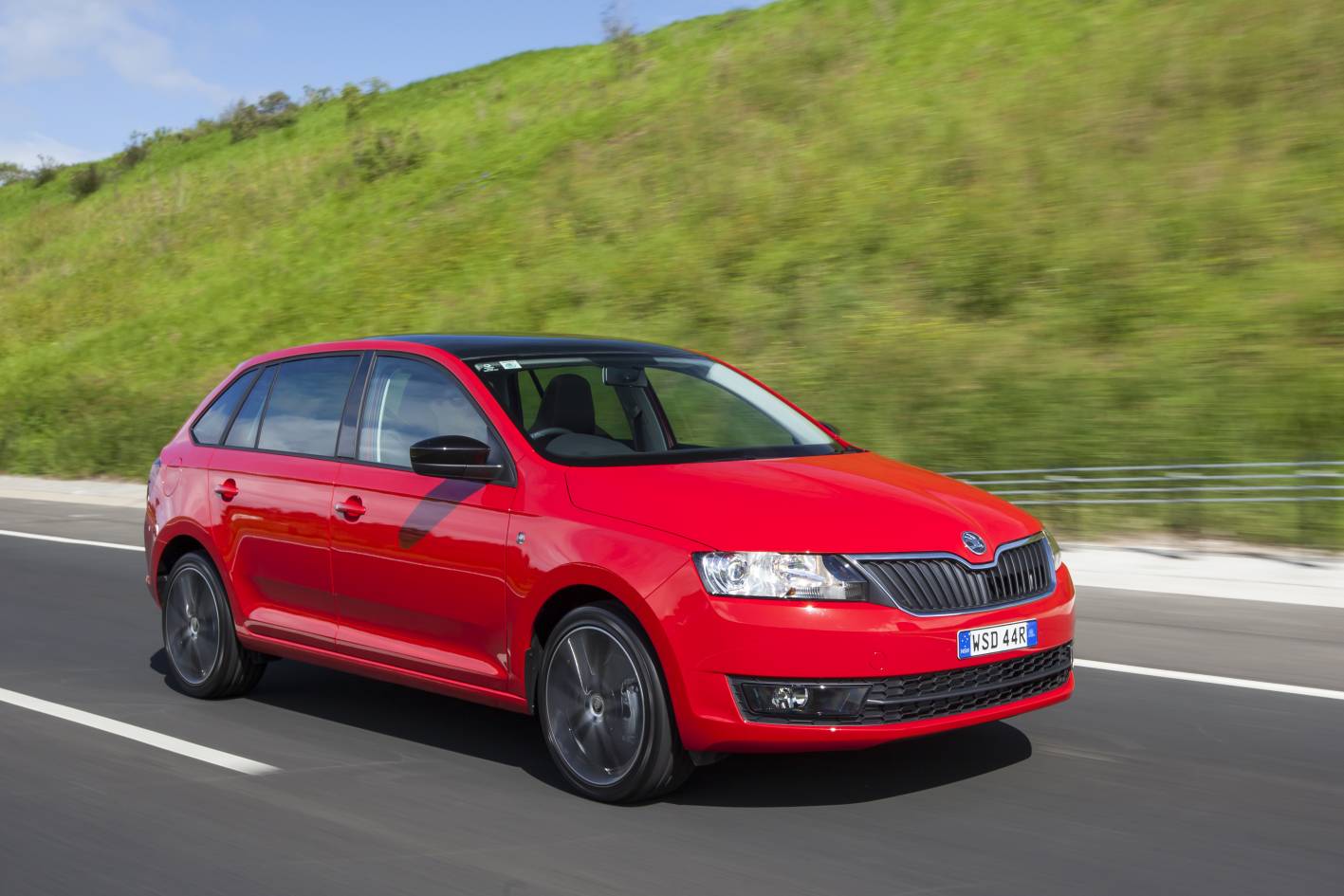 Skoda rapid 2015 год