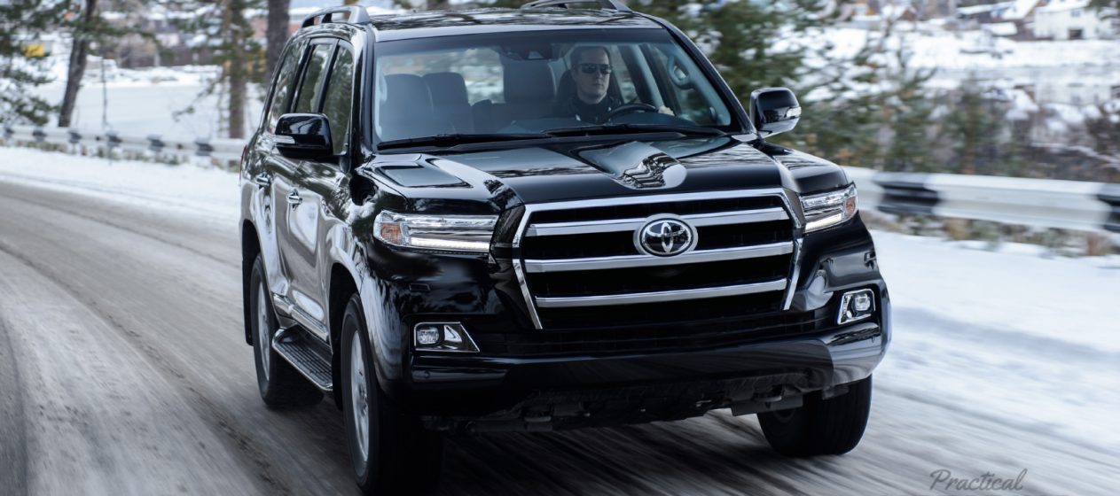 Toyota LandCruiser hybrid 2020 arriving