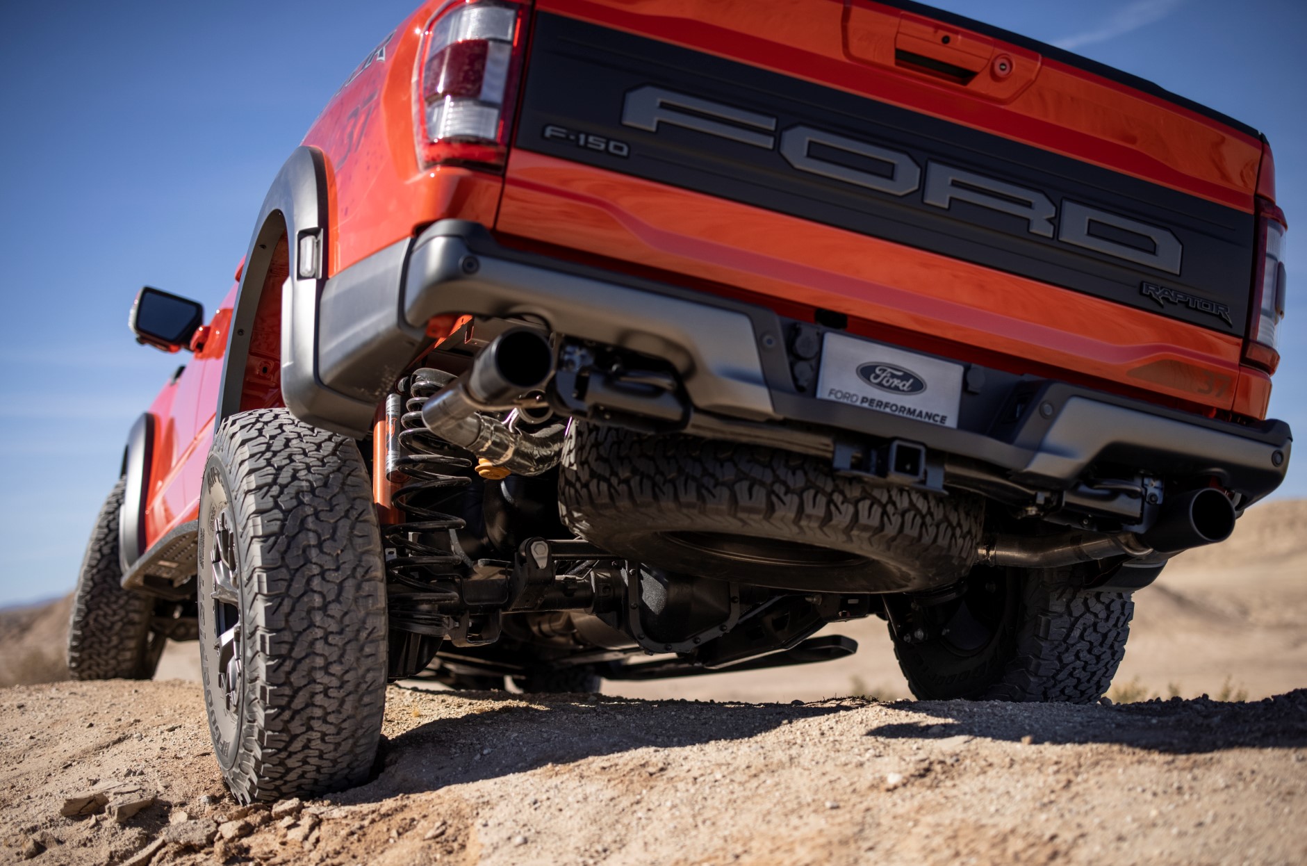 New Ford F-150 Raptor Jumps Out | Practical Motoring